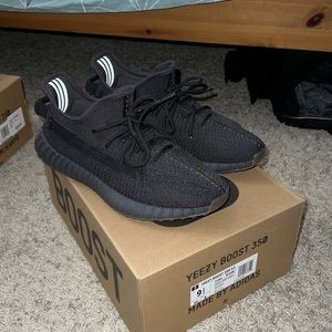 Yeezy Boost 350 V2 Cinder